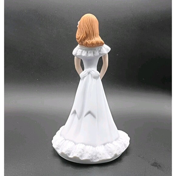 Enesco Growing Up Birthday Girl Age 16  Porcelain Figurine Brunette 7x  4.5 VTG - Picture 3 of 9
